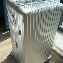 Rimowa trunk