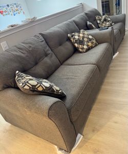 Free! Cross sectional couch. Good Condition!