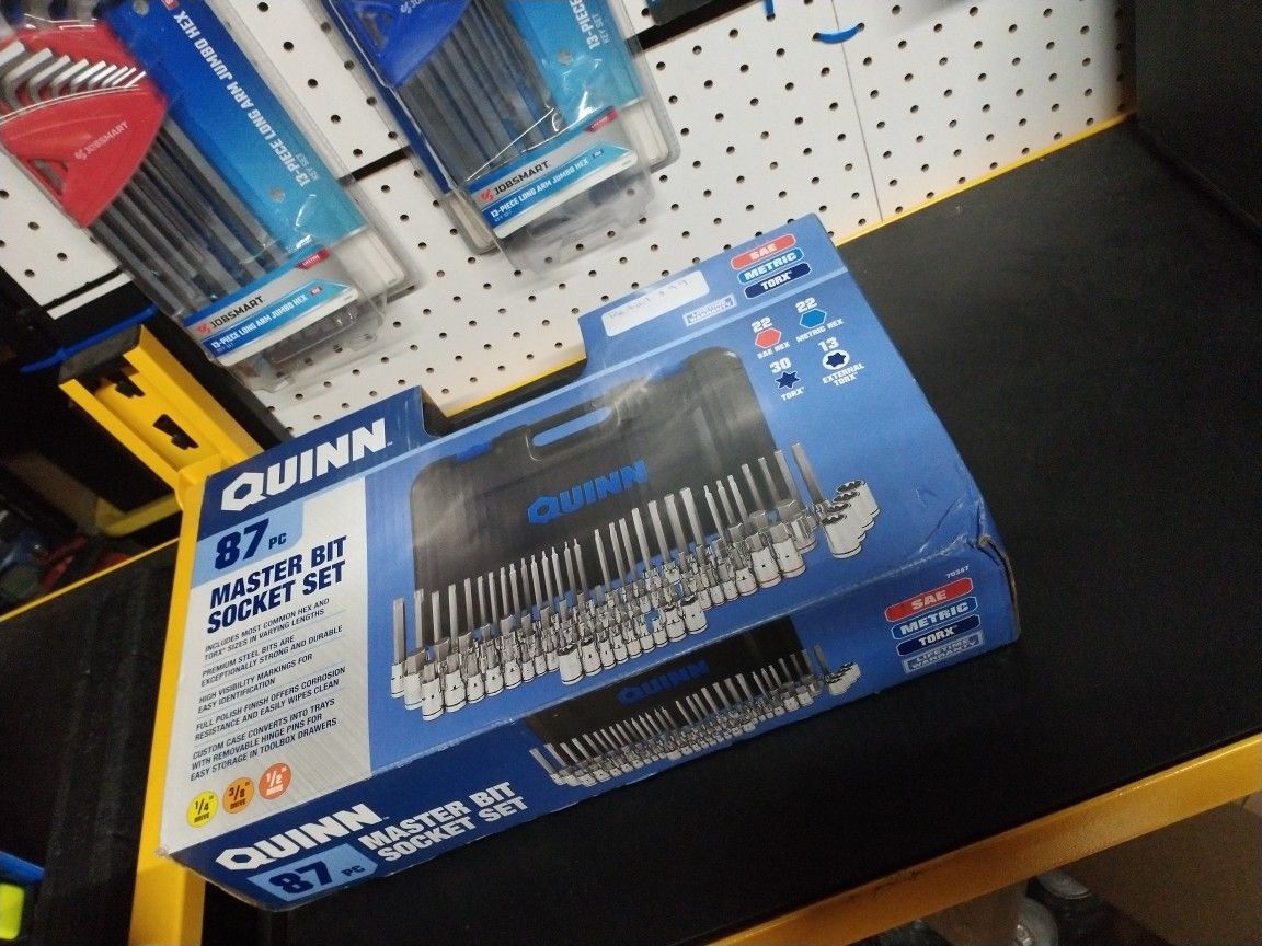 Quinn 87 PC. Master Bit Socket Set