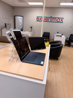 Macbook Air 15" 2024 M3 16GB 512GB