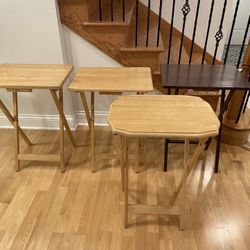 Folding TV Tray Tables. Set of 4