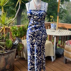 HOUSE of HARLOW 1960 Elegant Blue and White Satin printed Midi Dress