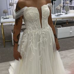 David Bridal Wedding Dress Size 6