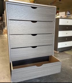 Five Drawers Dresser