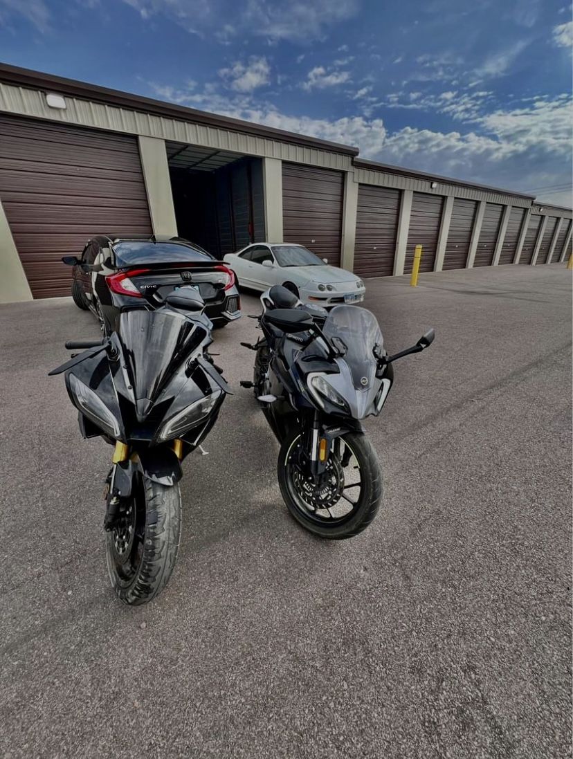 2022 CfMoto 300ss
