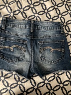 Shors para niña Uno Nuevo, Y los otros Semi nuevos.