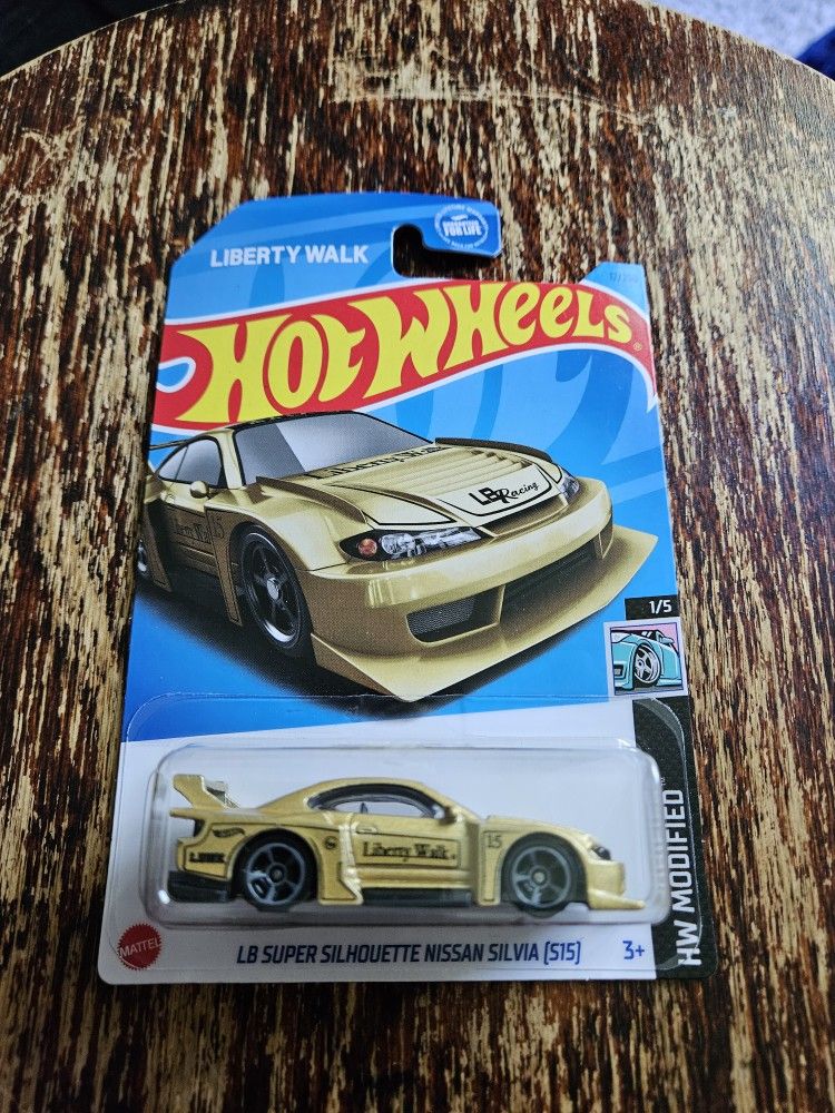 Hotwheel Nissan Silvia Librety Walk Edition