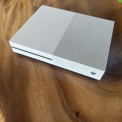 Xbox One S