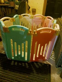 STEP 2 FOLD BABY PLAYYARD 15 FIRM LOOK MY POST TONS ITEM