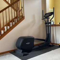 NordicTrack CX925 Elliptical Exercise Walking Tread