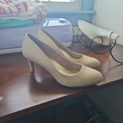 Tan High Heels Size 10w