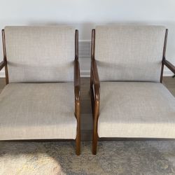 Accent Chair (Set of 2 - $50 Each)