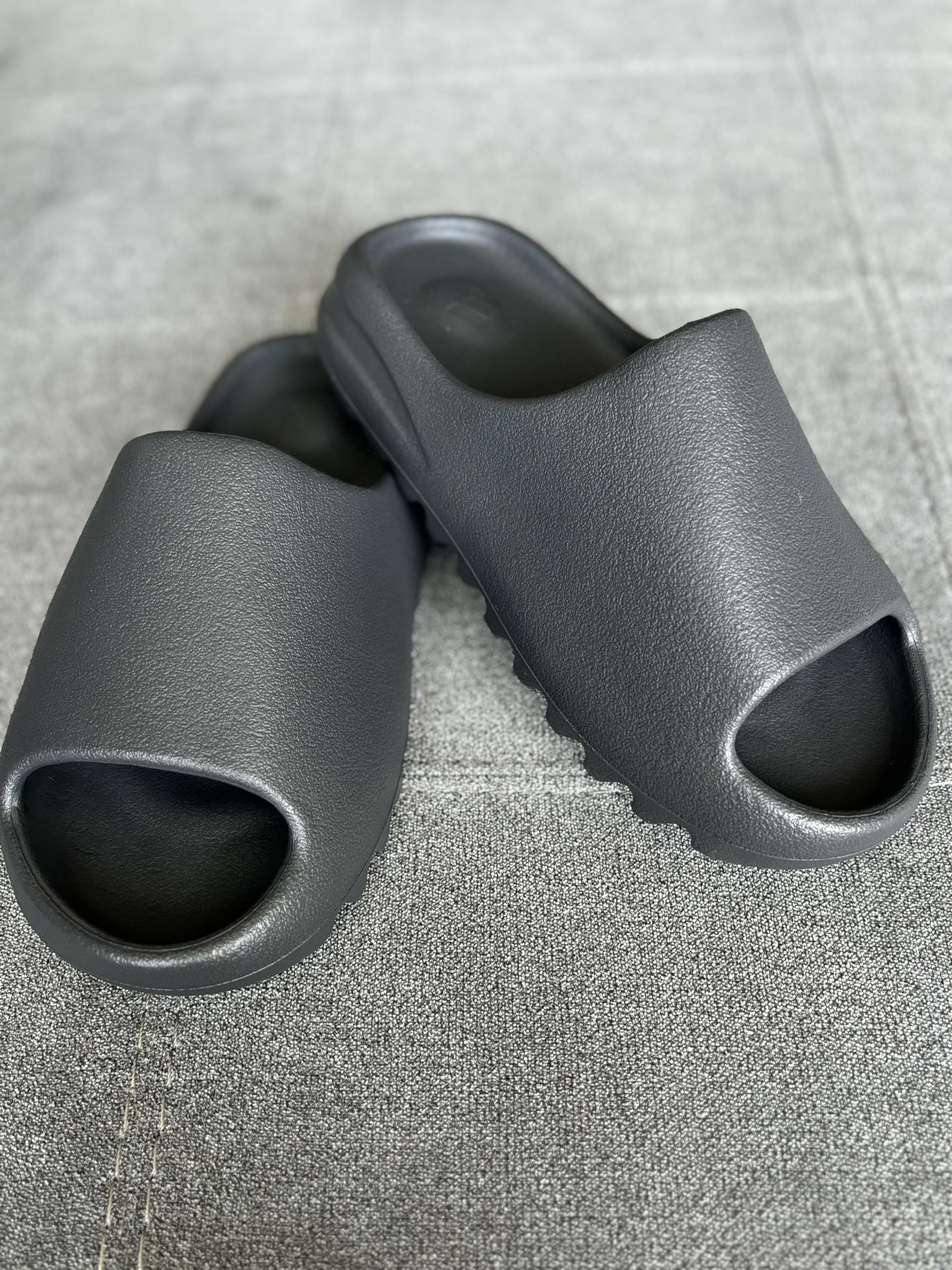 Adidas Yezzy Slides Onxy