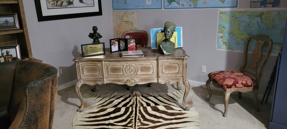 Hooker Desk