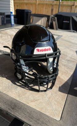 Riddell Speedflex football helmet