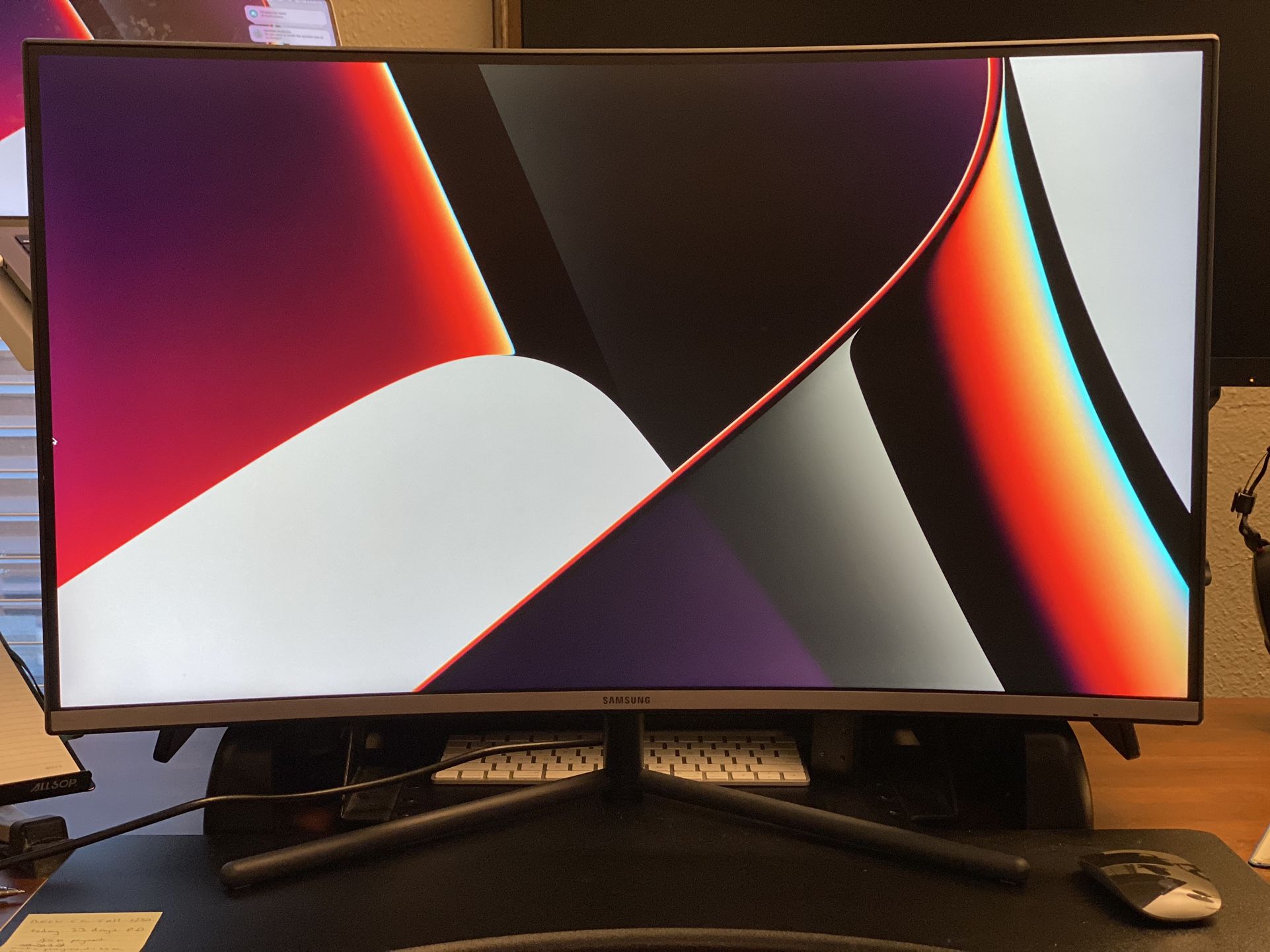 Samsung 32” Curved Monitor
