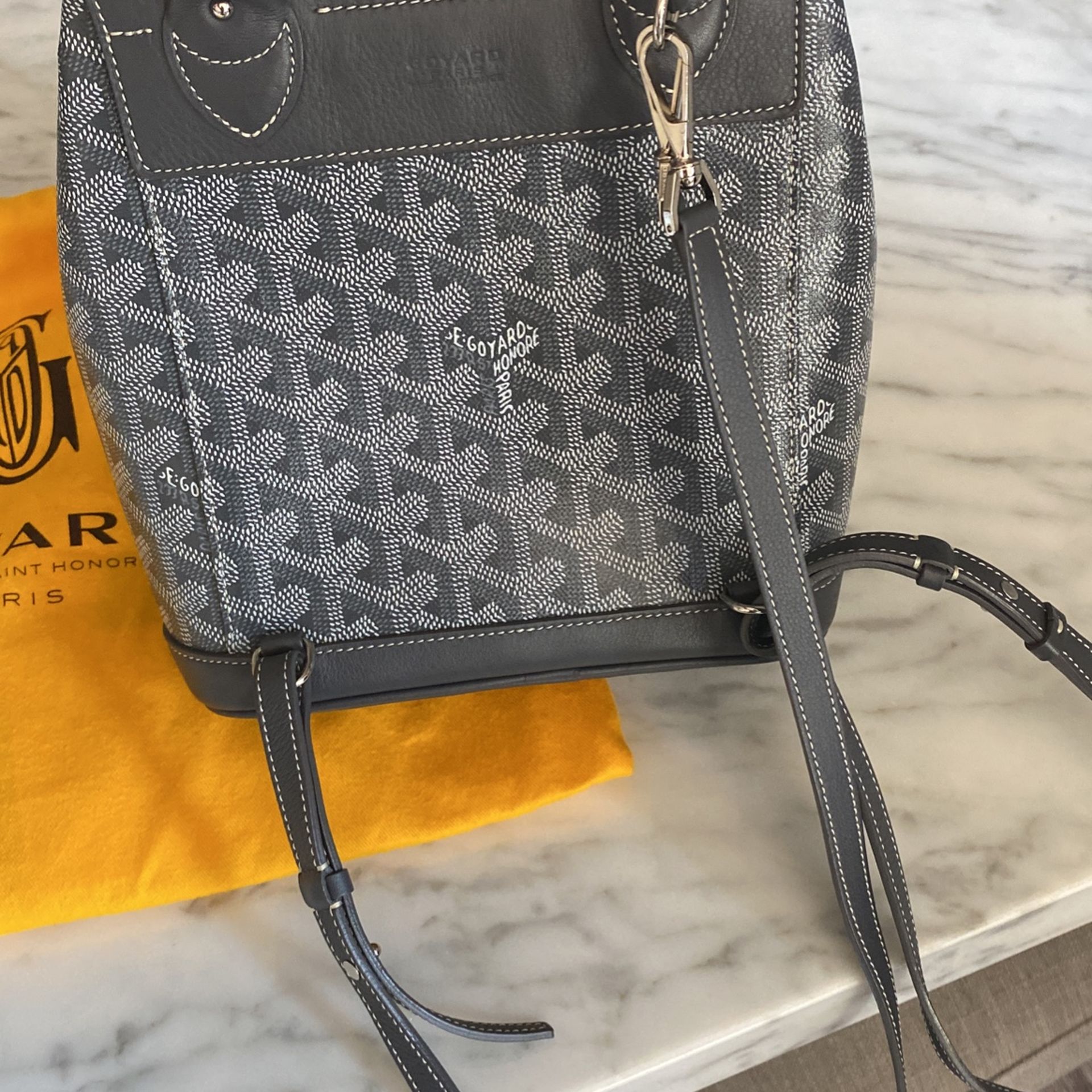 Females Goyard Mini Backpack ( Black) for Sale in Miramar, FL - OfferUp