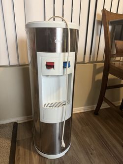 Water dispenser