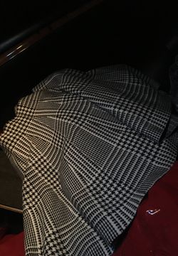 Hersperus blad skirt size small