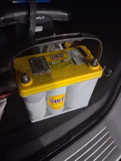 Car optima battery