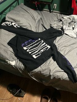 Size small