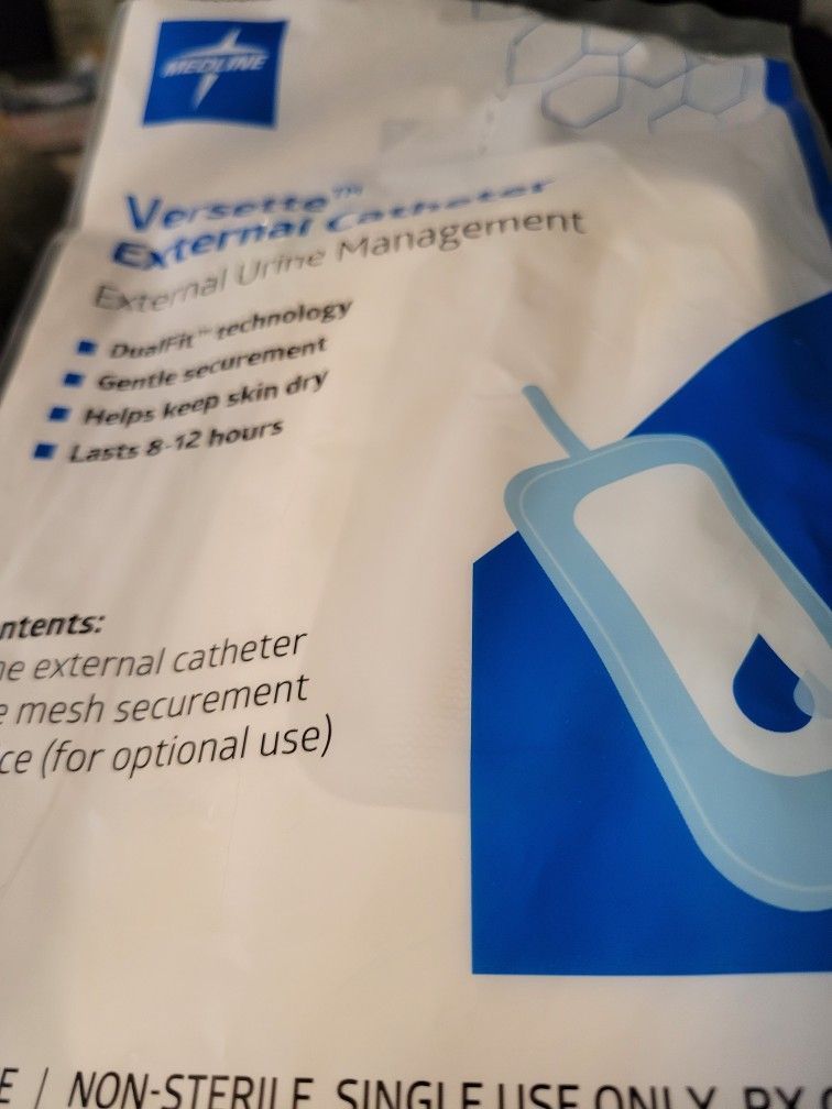 2 Versette External Catheters (Adult Size) Refills