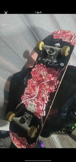 Tabla: Diseño "No Lies" de 7 capas de arce con gráfico de rosas.