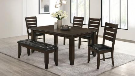6PC Dinning Set with table 4 chairs an bench