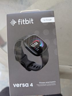 Fitbit Versa 4 fitness watch (Like new)