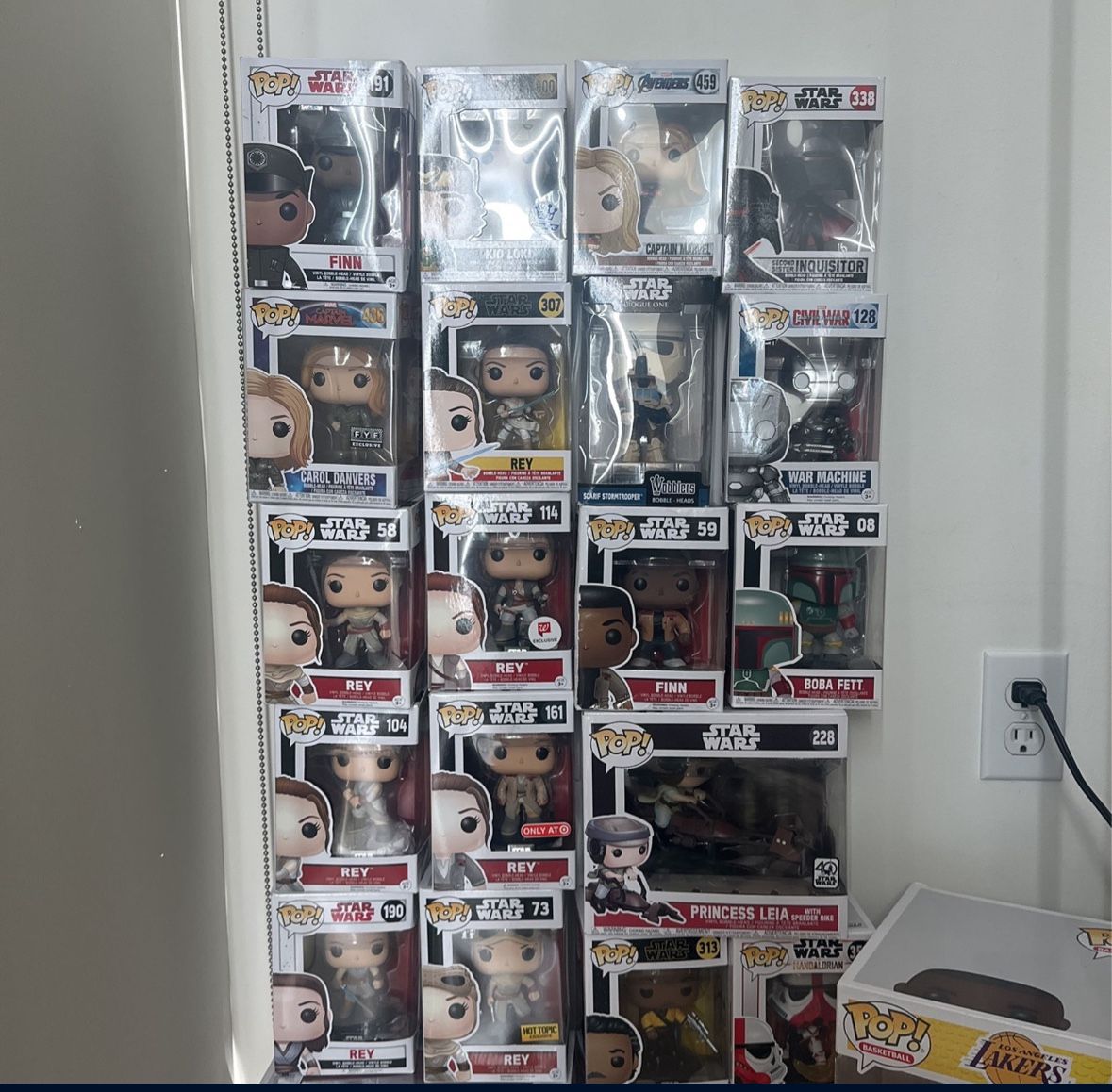23 funko pops avengers marvel lebron james