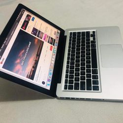 Apple MacBook Pro 13” display it5 Intel Processor 4GB RAM 500GB HDD STORAGE DRIVE $135 