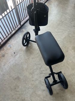 Knee walker