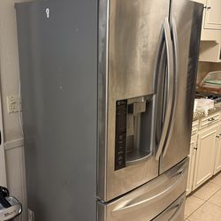 LG refrigerator