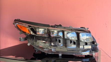 2017-2022 Toyota Prius PRIME LED Right Passenger Headlight OEM