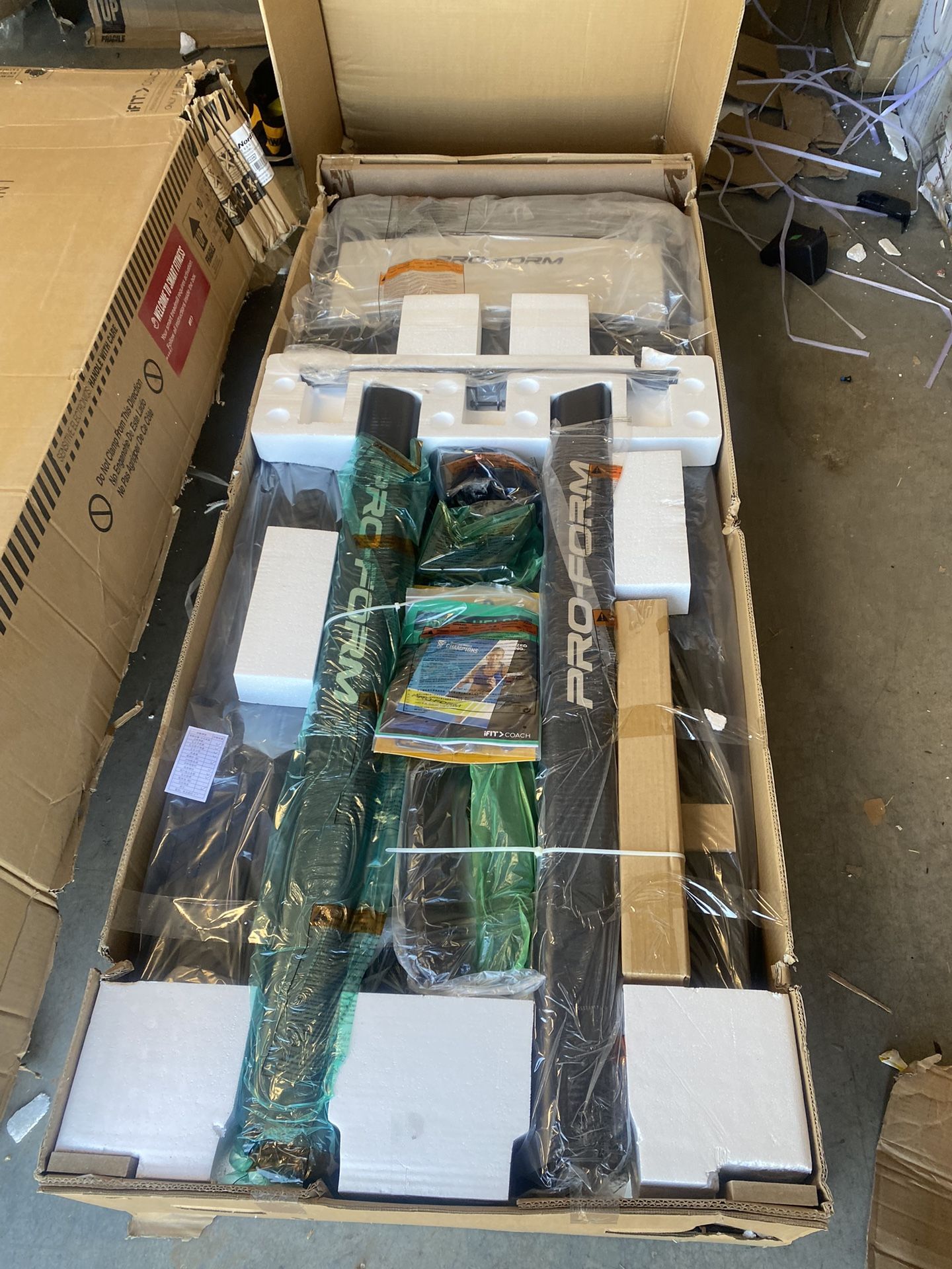ProForm Carbon T10 Treadmill New in Box 🔥🔥