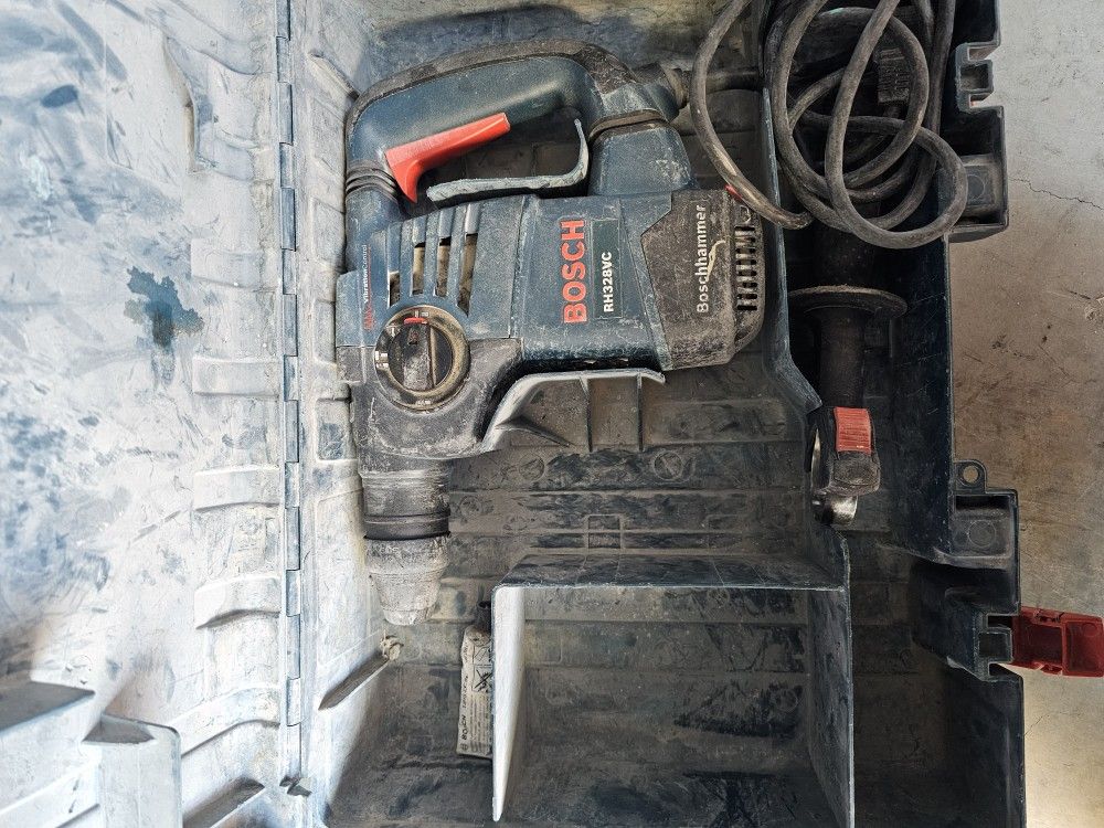 Bosch Chipping Hammer