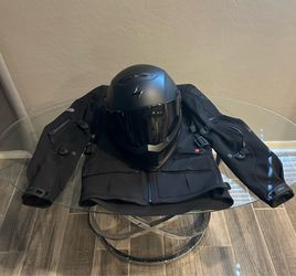 Sedici Garda motorcycle jacket and Scorpion EXO Covert FX helmet