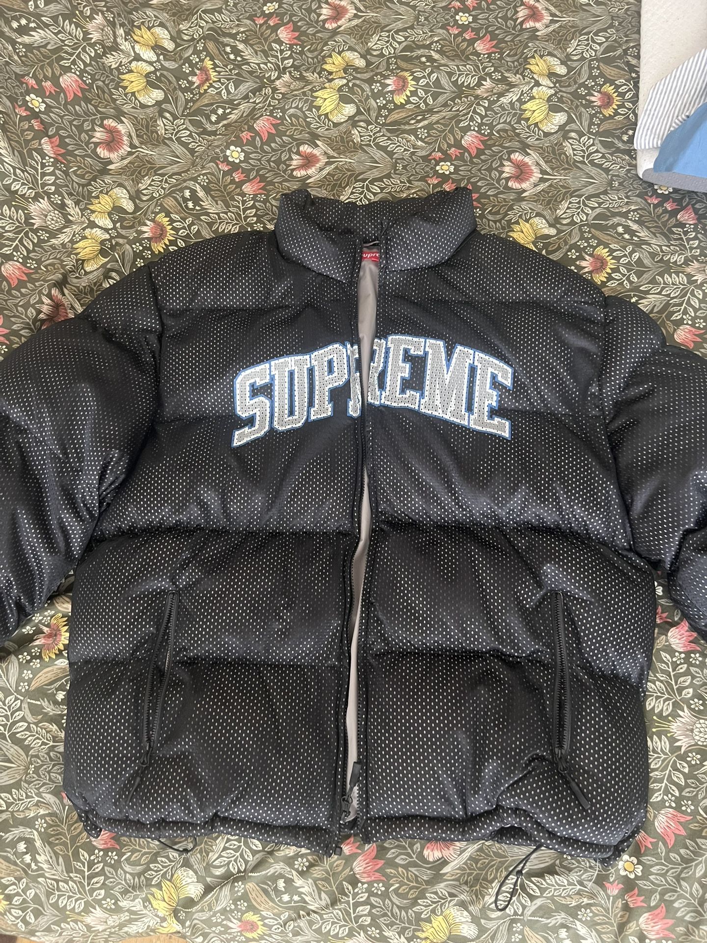 Supreme Puffer Jacket 2xl