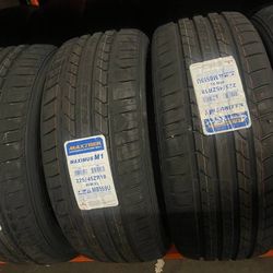 225/45/18 Set Of Tires Brand New