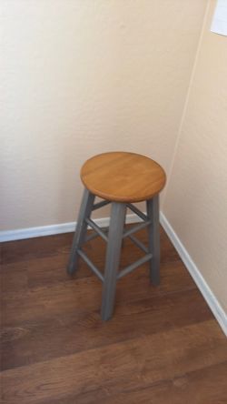 Bar stool wooden sturdy weight bearing and useful