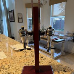 LIQUOR 2-BOTTLE DISPENSER