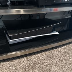 PS5 Console And PSPortal 