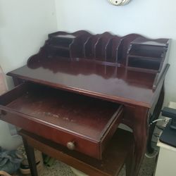 secretary  desk  Excellent condition