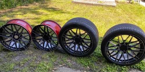 5x114.3, F1R 18x9.5 Wheels