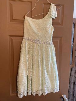 Mint green homecoming dress. Worn once.