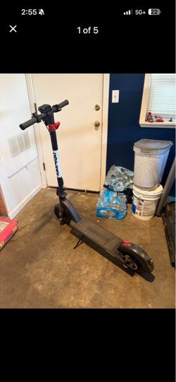 Electric scooter
