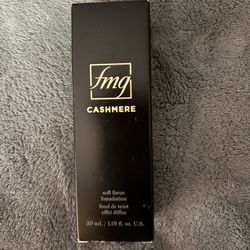 Cashmere Foundation W8