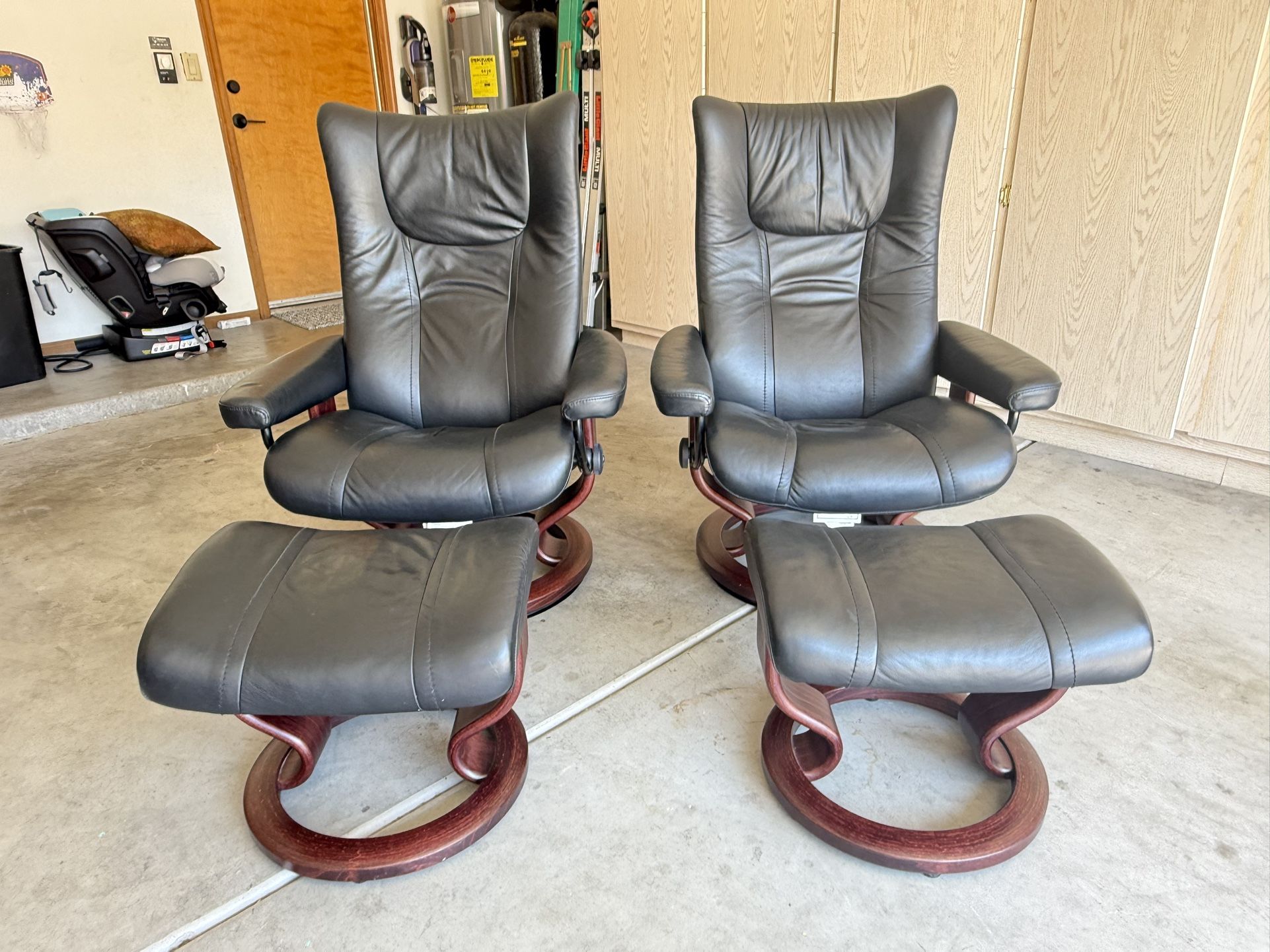 (2) Ekornes Stressless Wing Recliners and Ottomans, Copenhagen