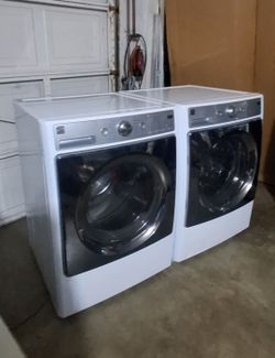 Kenmore Electric Washer And Dryer
