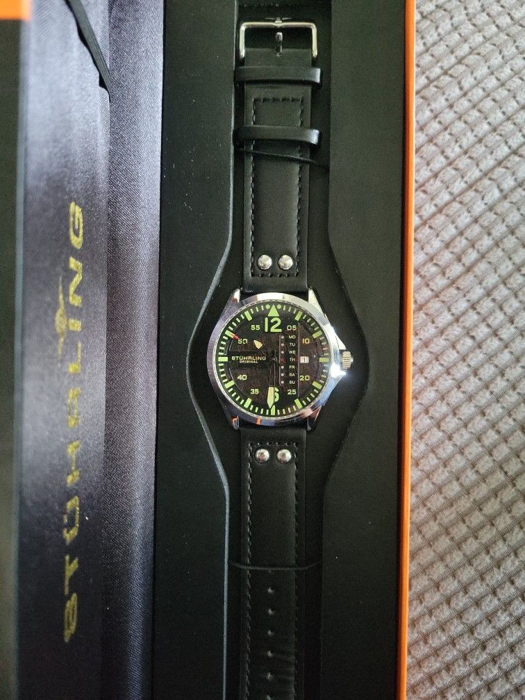 Stuhrling Aviator 3916 Quart 44 Mm Watch